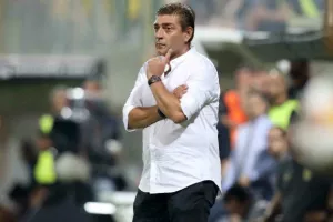 Παντελίδης: «Δεν μας πήγε τίποτα καλά, μπορούμε την πρόκριση»