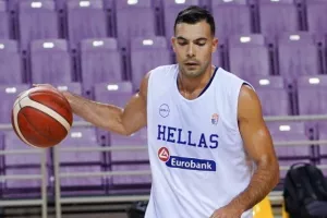 Παλεύει για το Παγκόσμιο ο Σλούκας
