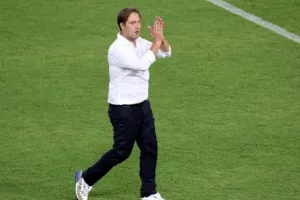 Μαρτίνς: «Συγκεντρωμένοι στην ΑΕΛ»