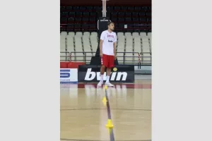 Τα «clicks» από την «πρώτη» στο ΣΕΦ (φώτος)
