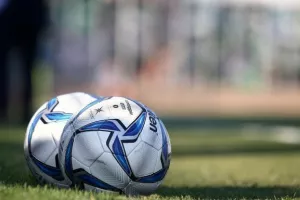 Ρίχνονται στην μάχη του πρωταθλήματος ΠΑΟΚ και ΑΕΚ