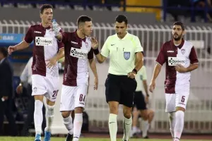 «Έρμαια των σουβλακοφάγων οι διαιτητές»