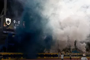 Σε απολογία έξι ΠΑΕ μετά την πρεμιέρα της Super League 1