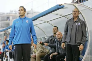 Ανόρθωση για ξυλοδαρμό Παμπόρη