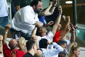 ΜΑΡΙΝΑΚΗΣ/Χορός και SELFIES! (φώτος)