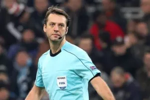 ΣΦΥΡΙΖΕΙ ο Κουλμπάκοφ στην Ολλανδία...