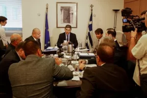 "Δέσμη" εννέα μέτρων για την αντιμετώπιση της βίας