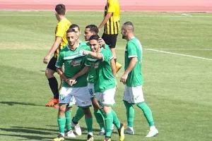 "Γιώργο σεμνά και δουλειά,δουλειά και πάλι δουλειά"