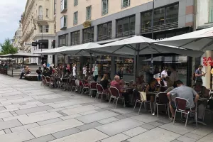 Απόλλων/Σκηνικό με άμαξες στη Βιέννη (βίντεο/φώτος)