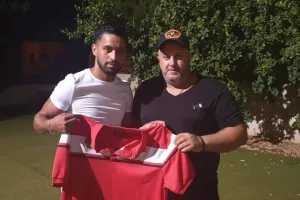 "ΜΠΑΜ" με Μομό Σασί
