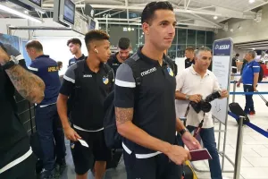 Check-in για Αζερμπαϊτζάν (φώτος)