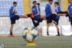 Με Ουαλία η Κύπρος