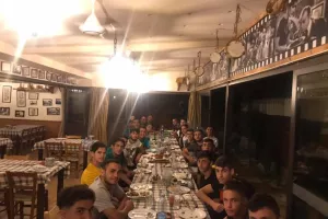 ΑΕΚ/ Δείπνησαν... οι Κ19