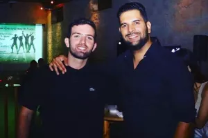 Δίπλα στη "Νεολαία Λύσης"