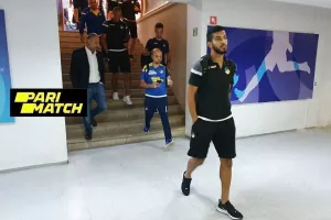 Στο γήπεδο η αποστολή του ΑΠΟΕΛ/ΦΩΤΟΣ