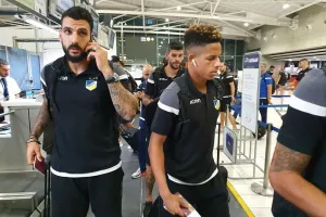 Check-in για Αζερμπαϊτζάν (φώτος)