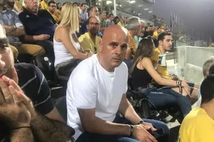 ΤΙΜΟΥΡ με ΑΕΛ και... κατασκοπεία