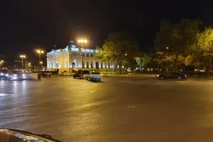 Μπακού… by night με κίνηση! (φώτος)