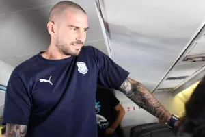 ΣΤΙΓΜΕΣ εν πτήσει (φώτος)