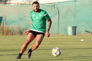 (ΦΩΤΟΣ) Με Παπασταύρου η προπόνηση