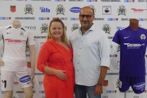 (ΦΩΤΟΣ) Δείπνο και παρουσίαση ομάδας