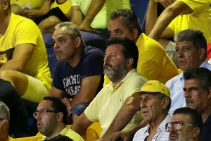 Στη θέση του ο ΣΟΦΟΚΛΕΟΥΣ
