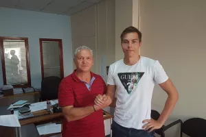 Επένδυση με Kacper και Kovac