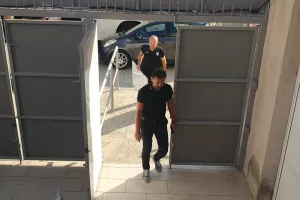 (ΒΙΝΤΕΟ/ΦΩΤΟΣ) ΑΦΙΞΗ με λάμψη... Puncheon!
