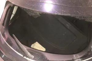 Κακόβουλη ζημιά στο σπίτι και το αυτοκίνητο του Ρομπέρζ