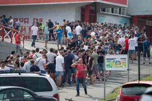 ΧΑΜΟΣ στο Βελιγράδι! 
