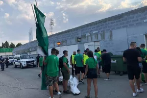"Ζεσταίνονται" οι οργανωμένοι (φώτος)