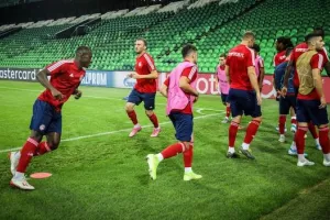 Η τελευταία προπόνηση στο Krasnodar Stadium (Φώτος)