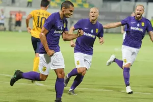 ΠΑΛΕΨΕ αλλά... ΑΠΟΚΛΕΙΣΜΟΣ από τα 11 βήματα (Φώτος)