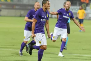 ΠΑΛΕΨΕ αλλά... ΑΠΟΚΛΕΙΣΜΟΣ από τα 11 βήματα (Φώτος)