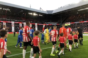 Απέναντι στην PSV ο Απόλλωνας!