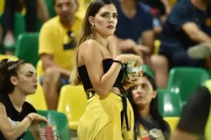 ΠΑΛΕΨΕ αλλά... ΑΠΟΚΛΕΙΣΜΟΣ από τα 11 βήματα (Φώτος)