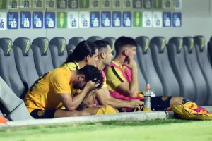 ΠΑΛΕΨΕ αλλά... ΑΠΟΚΛΕΙΣΜΟΣ από τα 11 βήματα (Φώτος)