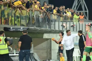 ΠΑΛΕΨΕ αλλά... ΑΠΟΚΛΕΙΣΜΟΣ από τα 11 βήματα (Φώτος)
