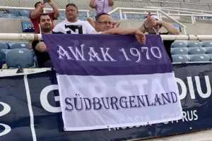 Προπόνηση με κόσμο η Αούστρια! (φώτος)