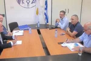 Ο Πρόεδρος ΚΟΑ συναντήθηκε με τον Δήμαρχο Κάτω Πολεμιδιών (φώτος)