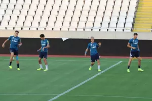Προπόνηση με κόσμο η Αούστρια! (φώτος)