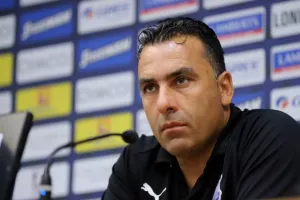 ΣΩΦΡΟΝΗΣ: "Αυτό που ξεκίνησαν στην Αυστρία, να το τελειώσουν στην Κύπρο" (φώτος)