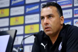 ΣΩΦΡΟΝΗΣ: "Αυτό που ξεκίνησαν στην Αυστρία, να το τελειώσουν στην Κύπρο" (φώτος)