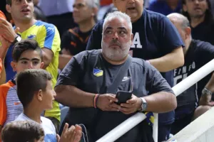 ΦΟΒΕΡΗ εμφάνιση, "Χ" και πάει Ολλανδία για το... θαύμα! (φώτος)
