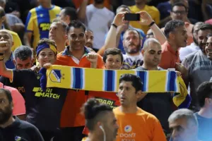 ΦΟΒΕΡΗ εμφάνιση, "Χ" και πάει Ολλανδία για το... θαύμα! (φώτος)