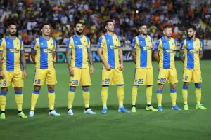 ΦΟΒΕΡΗ εμφάνιση, "Χ" και πάει Ολλανδία για το... θαύμα! (φώτος)