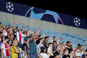 ΦΟΒΕΡΗ εμφάνιση, "Χ" και πάει Ολλανδία για το... θαύμα! (φώτος)