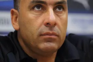 ΑΥΓΟΥΣΤΗ: "Αν μας έλεγαν πριν το παιχνίδι, πως θα δεχθούμε τρεις τελικές θα ήμασταν χαρούμενοι!"