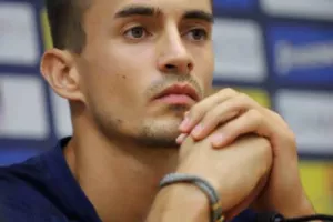 ΑΥΓΟΥΣΤΗ: "Αν μας έλεγαν πριν το παιχνίδι, πως θα δεχθούμε τρεις τελικές θα ήμασταν χαρούμενοι!"