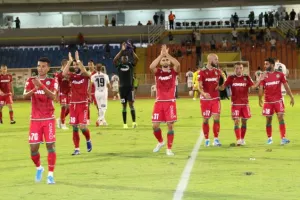 (ΦΩΤΟΣ) Κίνηση προς τον κόσμο 